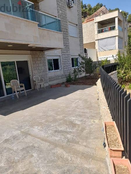 apartment For sale in knayseh ras maten. شقة للبيع في الكنيسة ١٤٠،٠٠٠$ 1