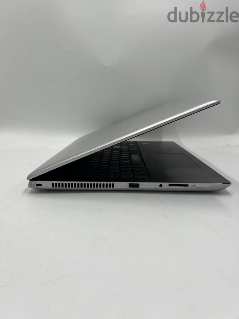 4236- Used Laptop HP Probook 450 G5 - Core i5 8265U 8th Gen - 8GB DDR 2