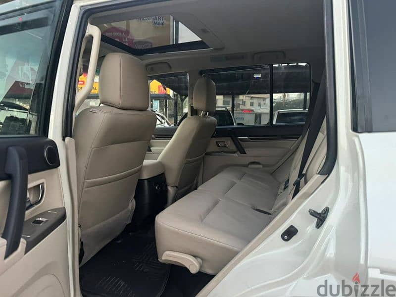 Mitsubishi Pajero 2016 6