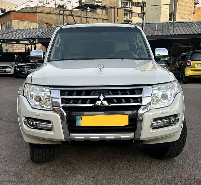 Mitsubishi Pajero 2016 12