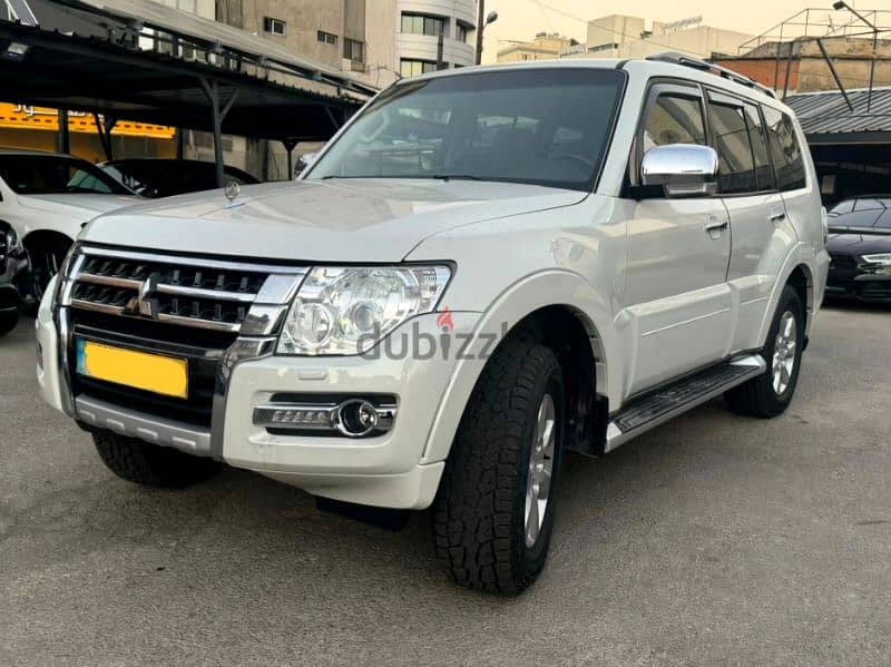 Mitsubishi Pajero 2016 17