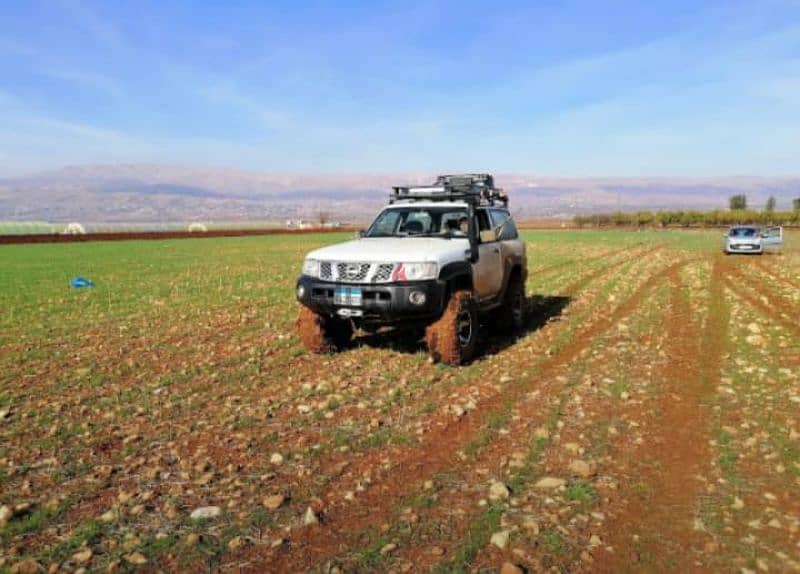 Nissan Patrol 2009 0