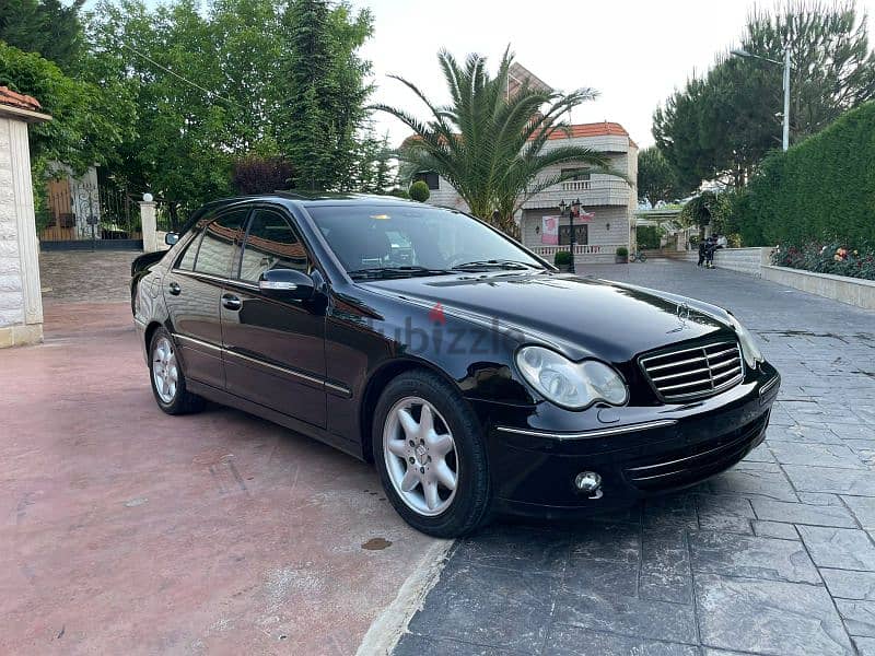 Mercedes-Benz C-Class C320 2002 andaf Mini b lebnen sherke ba3da 1