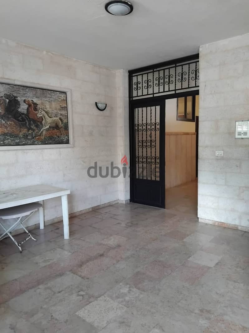 Apartment for sale in Blat شقة للبيع ب بلاط 2