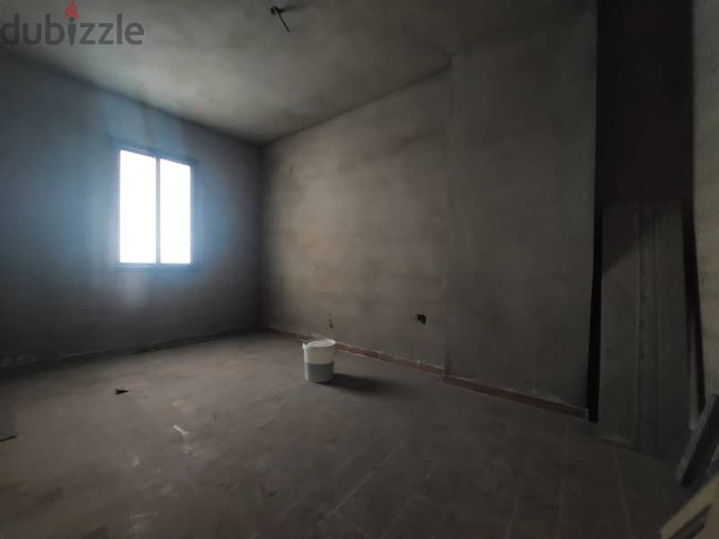 Office for rent in Rabieh مكتب للايجار في الرابية 2