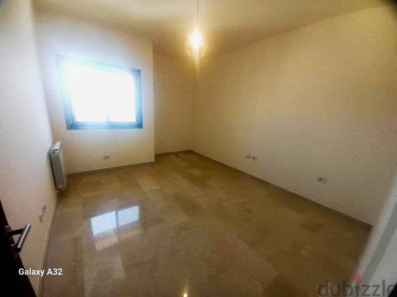 SPACIOUS APARTMENT IN KORAYTEM PRIME (300SQ) 3 BEDROOMS , (QRR-120) 4