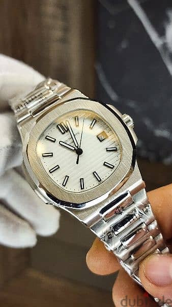 patek philippe nautilus white dial 0