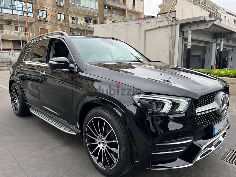 Mercedes-Benz GLE-Class 2023 0