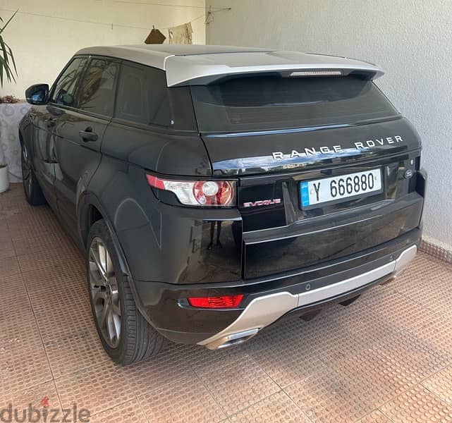 Land Rover Evoque 2013 1