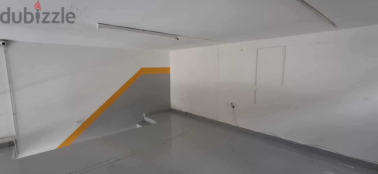 RWK333EM - Garage For Rent In Zouk Mikael - كراج للإيجار في ذوق مكايل 4