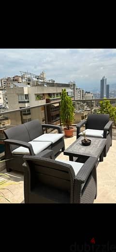 Outdoor Terrace