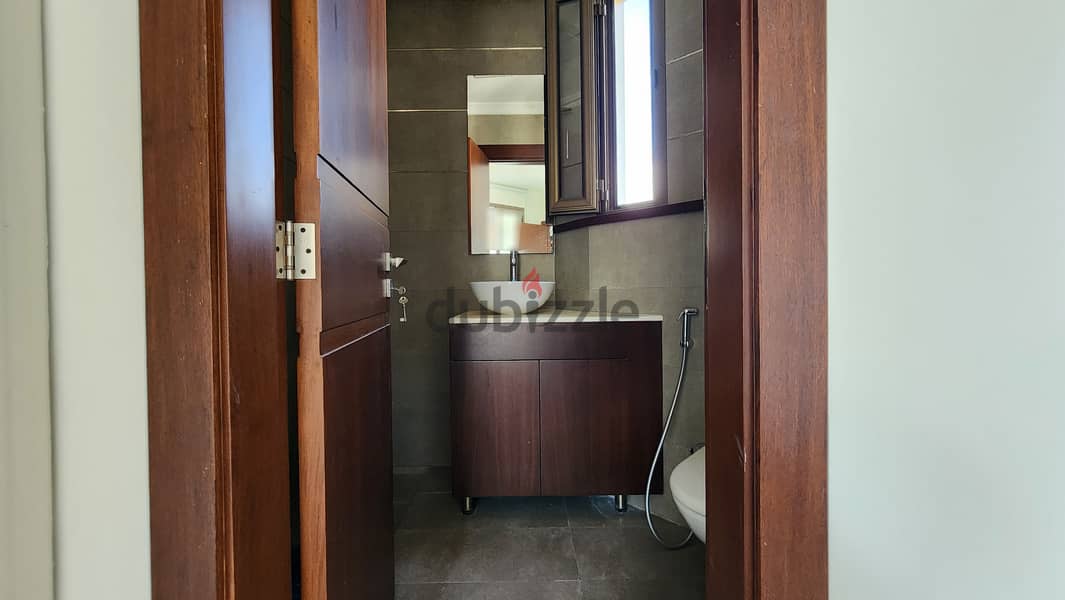 Duplex for rent in Achrafieh دوبلكس للإيجار في الأشرفية 7