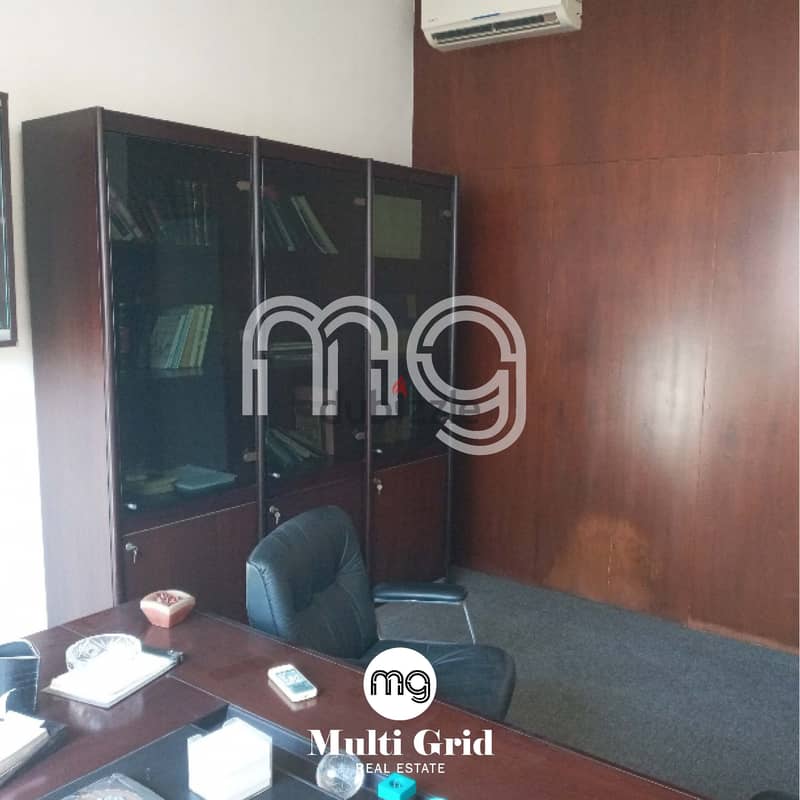 RA-8252 / Office for Sale in Jdaideh, مكتب للبيع في جديدة 1