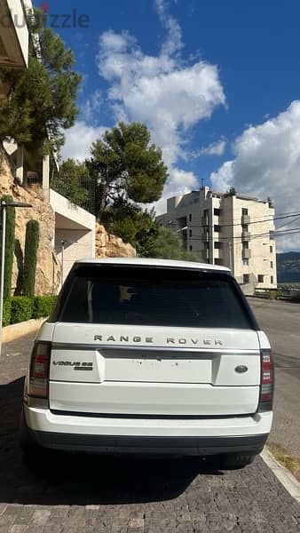 Land Rover Vogue 2014 1