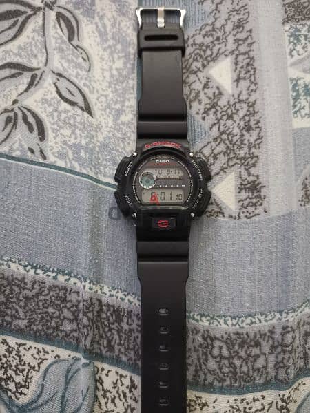 g shock Casio like new 1