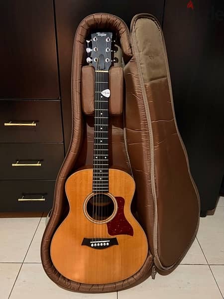 Official Taylor GS Mini Acoustic Guitar - Very Good Condition 0