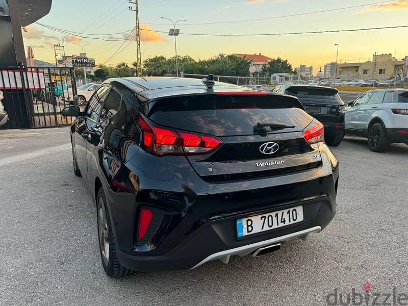 Hyundai Veloster 2019 1