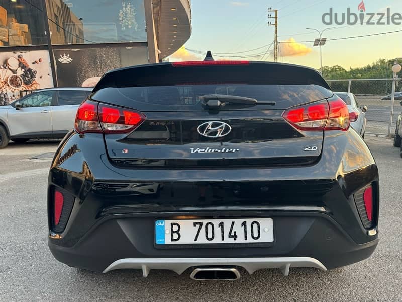 Hyundai Veloster 2019 4