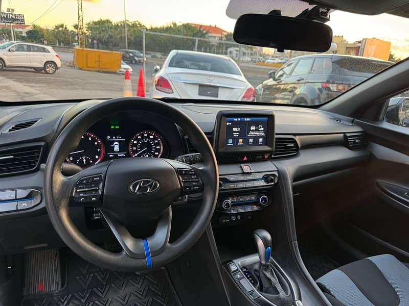 Hyundai Veloster 2019 13