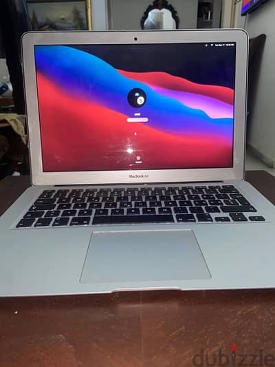 •Very Clean Macbook Air 2014