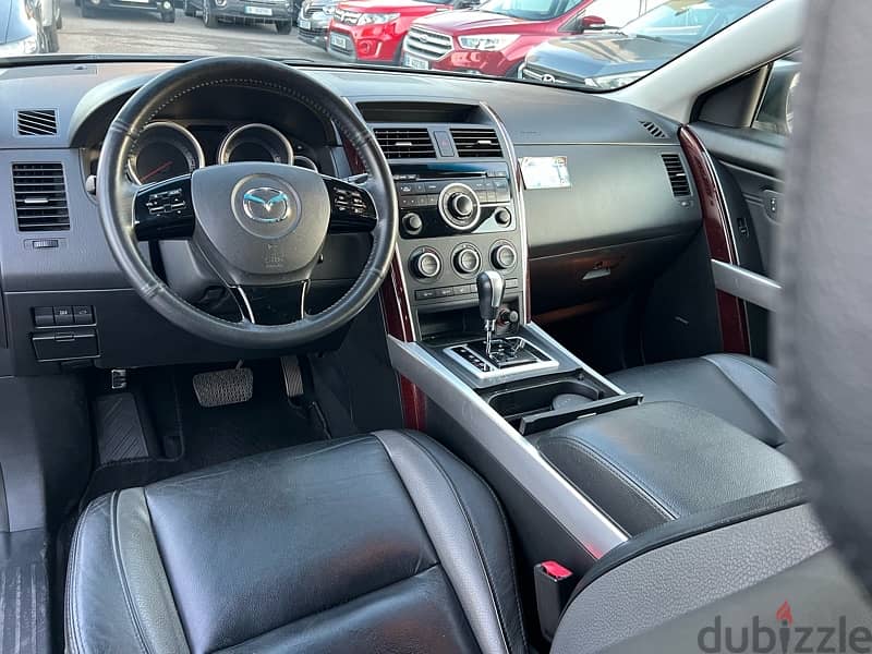 Mazda CX9 Touring one owner Like new 7