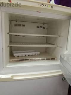 refrigerator 0