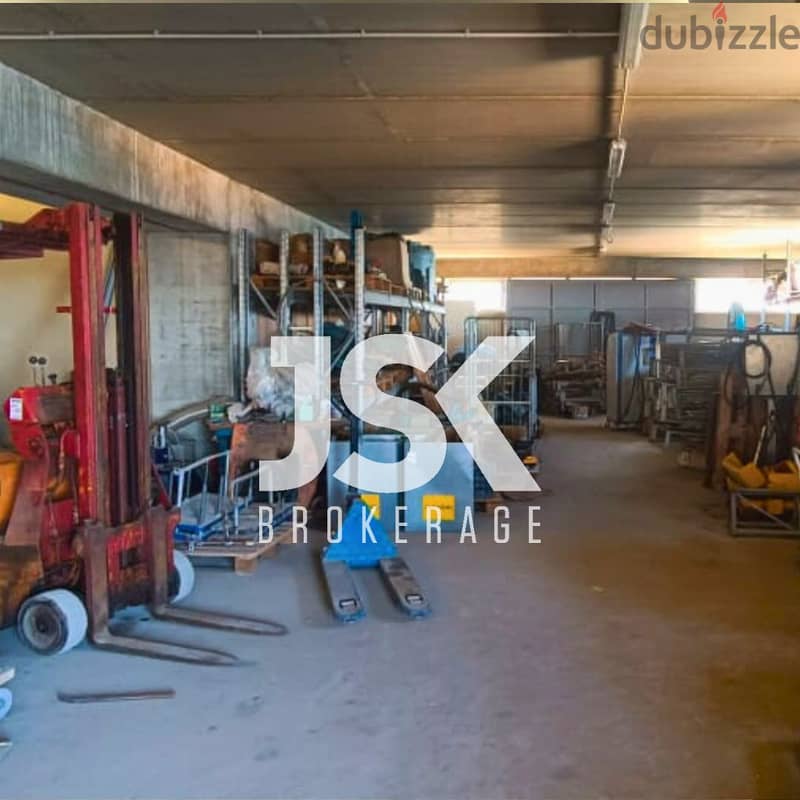 L16054-Industrial Warehouse For Rent In Halat 0