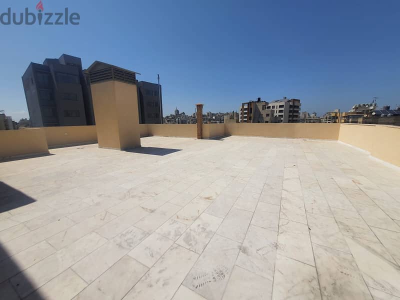 Apartment for sale in Ras El Nabeh, with terraceشقة للبيع في راس النبع 7