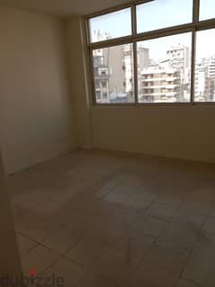 Office for rent in mazraa مكتب للإيجار بالمزرعة