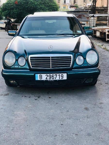 Mercedes-Benz E-Class 1998 4