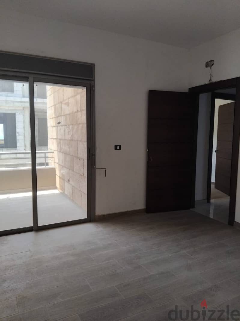 Apartment for sale in Kfaraabida شقة للبيع في كفرعبيدا 11