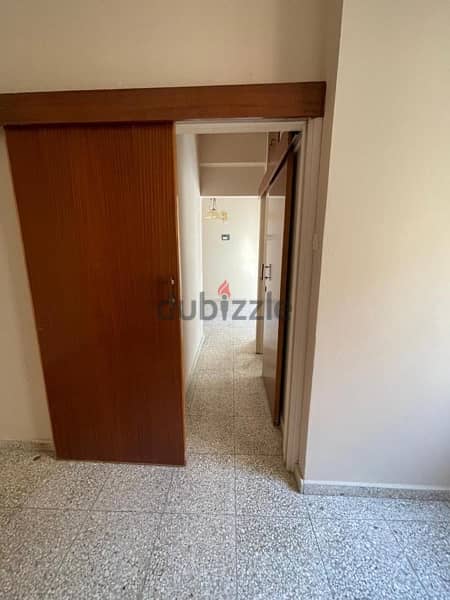 cash in lebanon 1 bed for sale larnacaشقة البيع قبرص 5