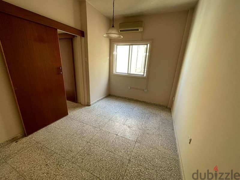 cash in lebanon 1 bed for sale larnacaشقة البيع قبرص 9