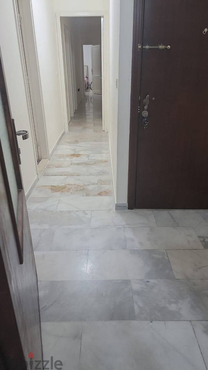 Apartment For Sale In Burj Abi Haidarشقة للبيع في برج ابي حيدر 7