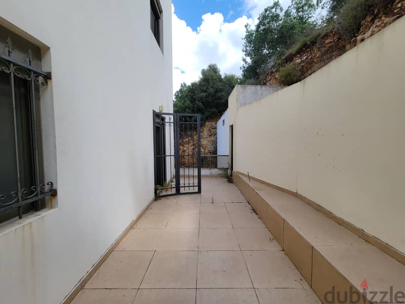 RWB217AH - Apartment for sale in Hboub Jbeil 3