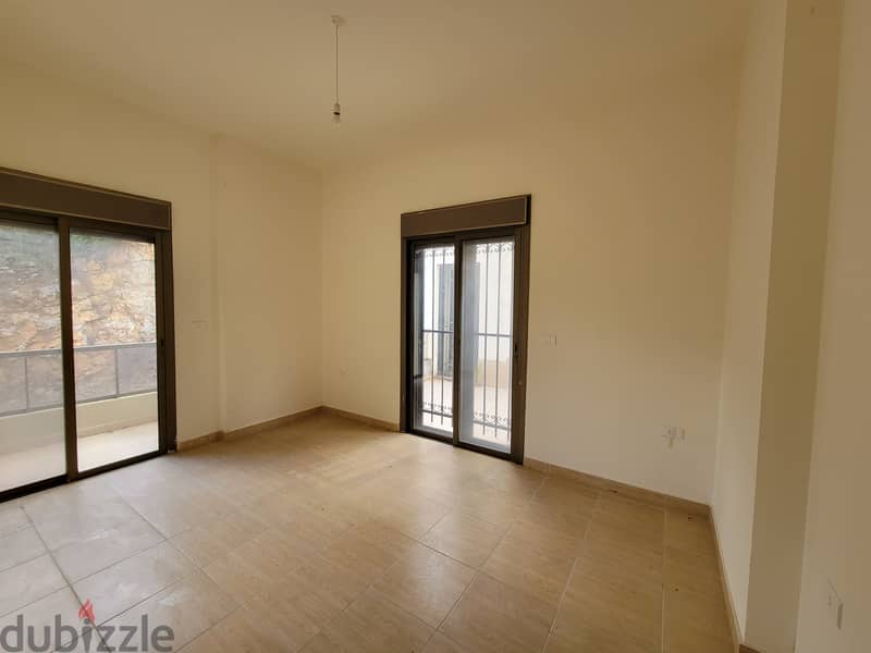 RWB217AH - Apartment for sale in Hboub Jbeil 6