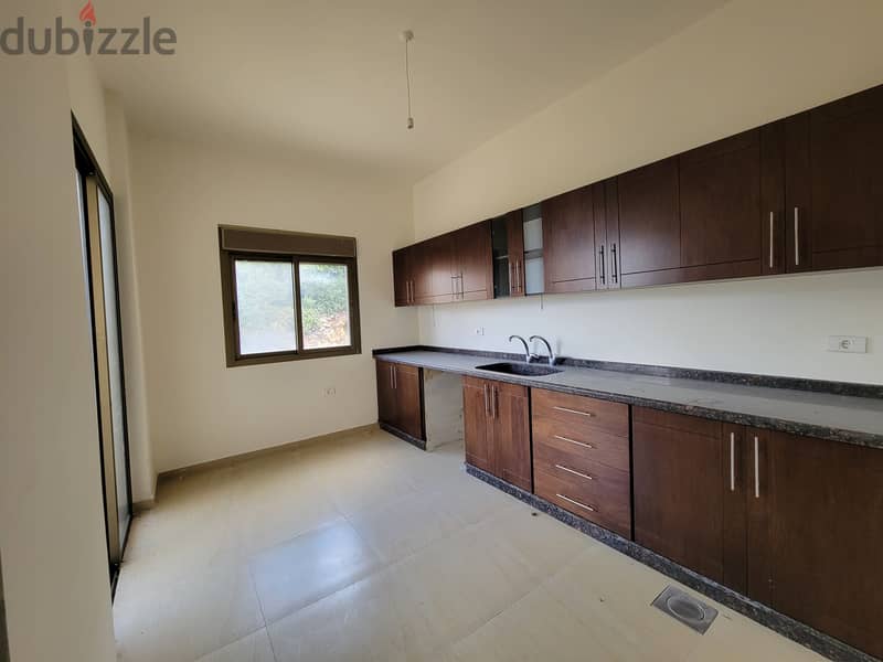 RWB217AH - Apartment for sale in Hboub Jbeil 11