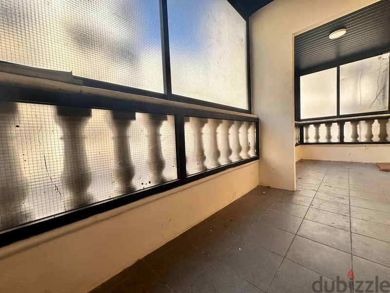 Office For Rent in Jnah مكتب للإيجار بالجناح 1