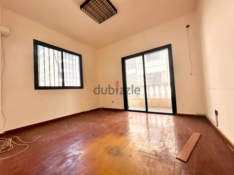 Office For Rent in Jnah مكتب للإيجار بالجناح 3