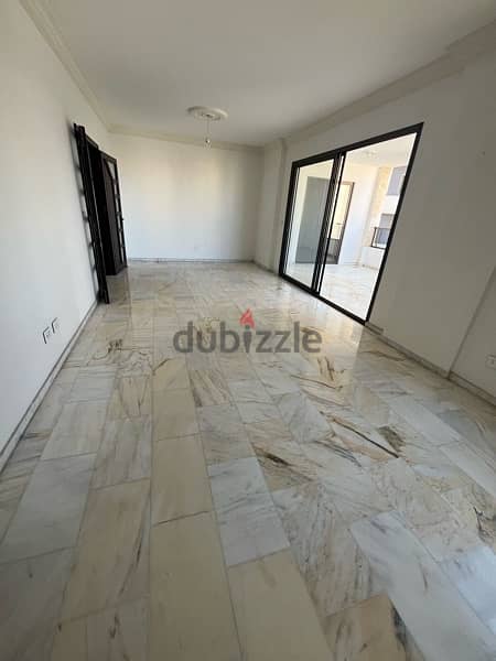 apartment for sale Achrafiyeh hot deal 1