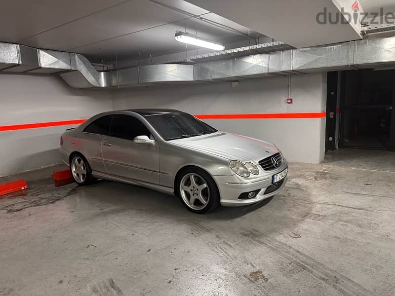 Mercedes-Benz CLK-Class 2004 2