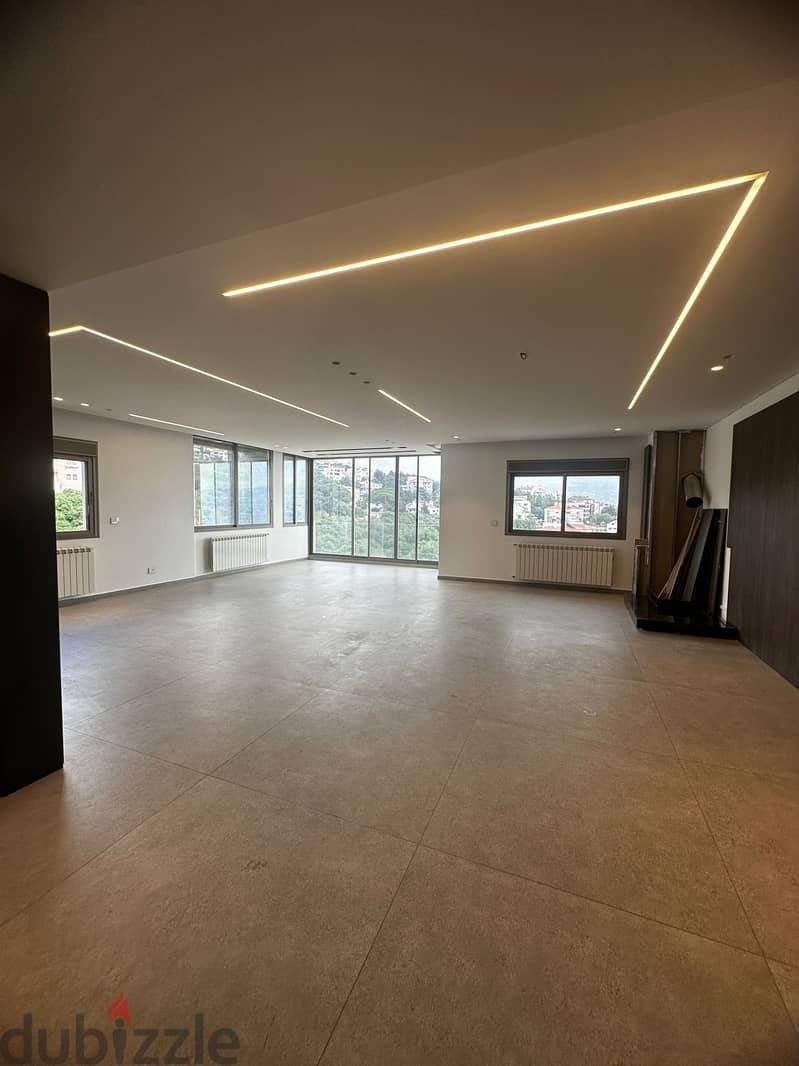 RWK265JS - Luxurious 400 Sqm Duplex In Private area In Ballouneh 3