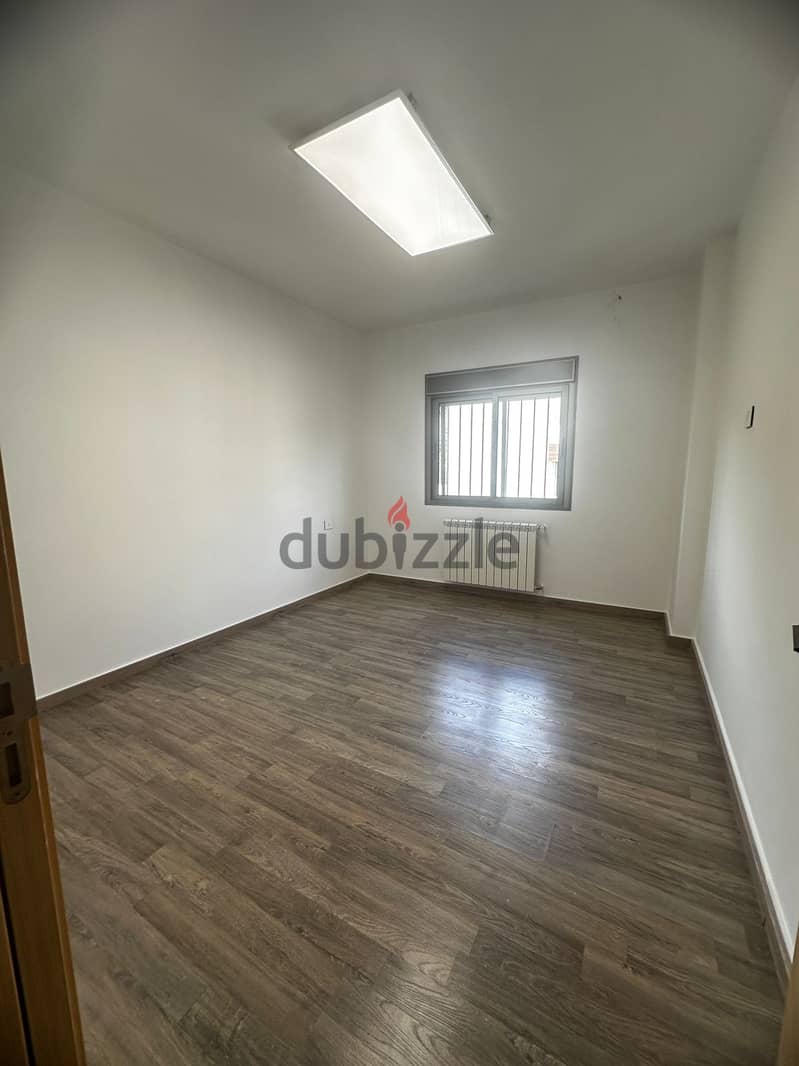 RWK265JS - Luxurious 400 Sqm Duplex In Private area In Ballouneh 11