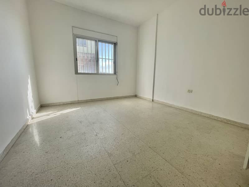 160 SQM Apartment For Rent In Zouk Mosbehشقة للايجار #RK95525 3