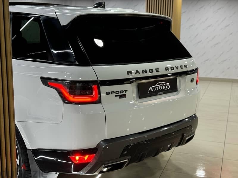 Land Rover Range Rover Sport 2018 9