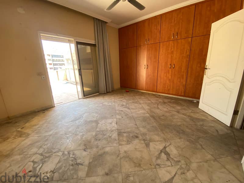 Apartment For Sale In Rawche شقة للبيع في الروشة 6