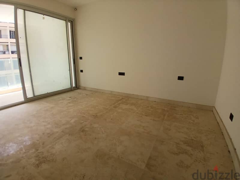 Apartment For sale In Rawche شقة للبيع في الروشة 11