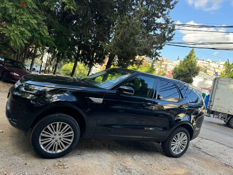 Land Rover Discovery 2018 0