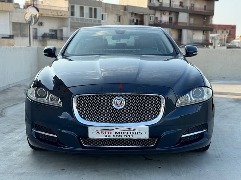 Jaguar XJ8 2011 آتوستراد ميرنا الشالوحي V8 1