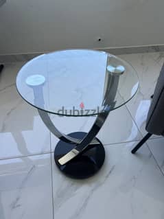 Modern glass table from FAP in very good condition. 0